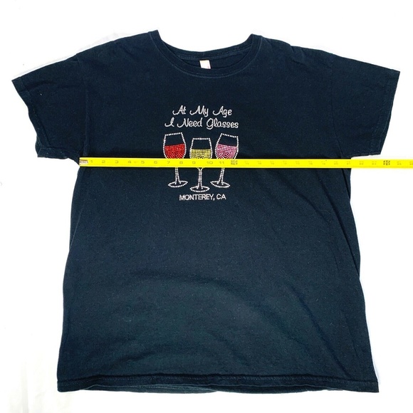 At My Age I Need Glasses Women's T-Shirt Size XL - Picture 3 of 6